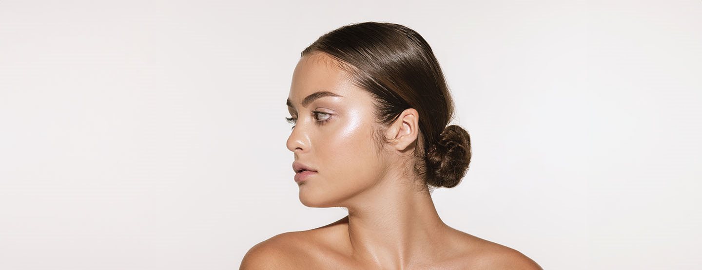 Highlighter perfect: 3 sfaturi pentru aplicare 